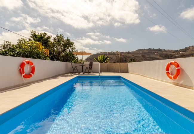  in Moya - Casa Marjoes I + Communal Pool + Terrace + BBQ