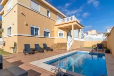 Villa in San Bartolomé de Tirajana - Flatguest Villa Veneguera + Seaview +...