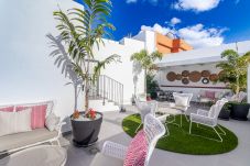 Apartment in Las Palmas de Gran Canaria - Flatguest Viriato - Wifi - A/C -...